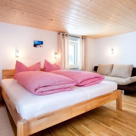 Apartamento Haus Gaudenz Warth  Habitación foto